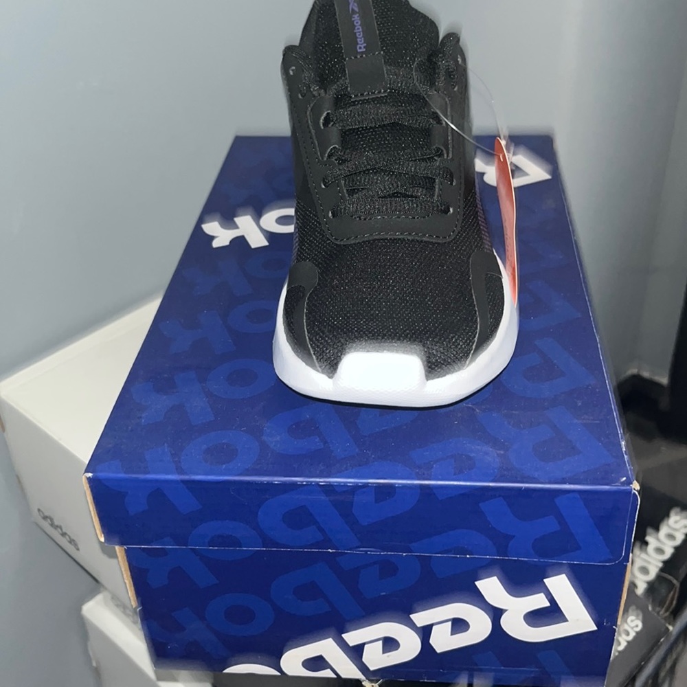 Women Reebok energy Lux